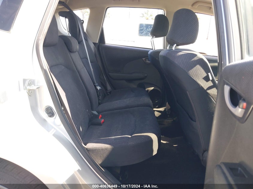 2013 HONDA FIT SPORT - JHMGE8H50DC001036