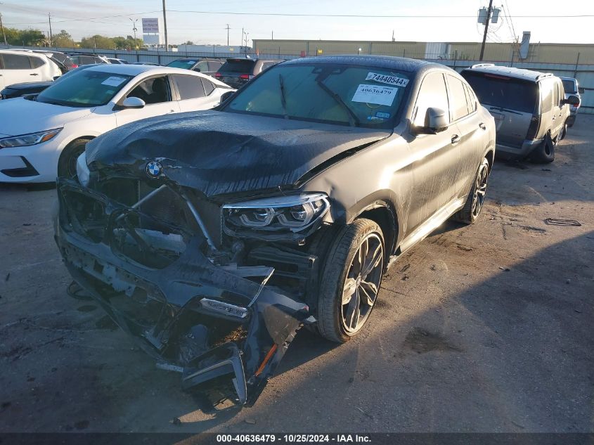 VIN 5UXUJ5C5XKLJ63063 2019 BMW X4 no.2