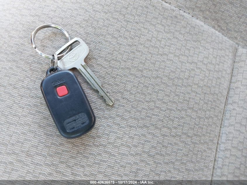 2003 Toyota Corolla Le VIN: 1NXBR32E43Z060056 Lot: 40636575