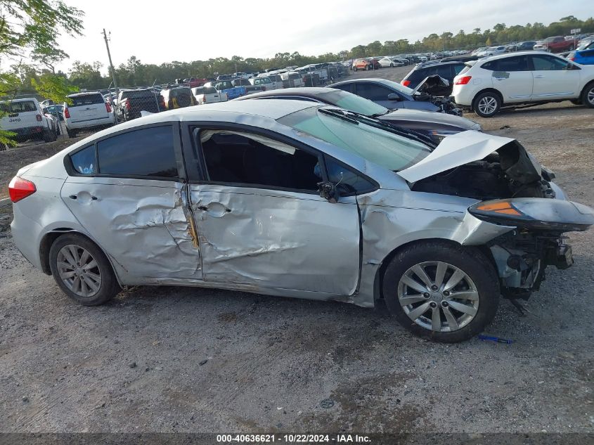 VIN KNAFX4A6XG5592758 2016 KIA Forte, LX no.13