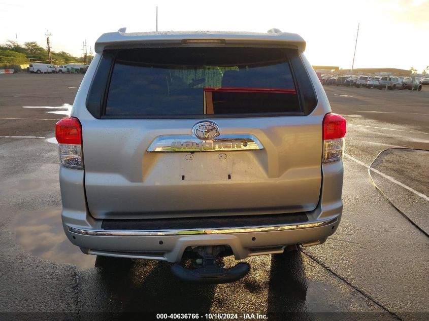 2011 Toyota 4Runner Limited V6/Sr5 V6 VIN: JTEZU5JR4B5025653 Lot: 40636766