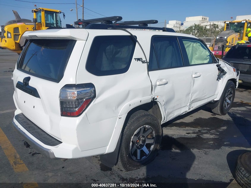 2024 TOYOTA 4RUNNER TRD OFF ROAD PREMIUM VIN: JTERU5JR3R6278015