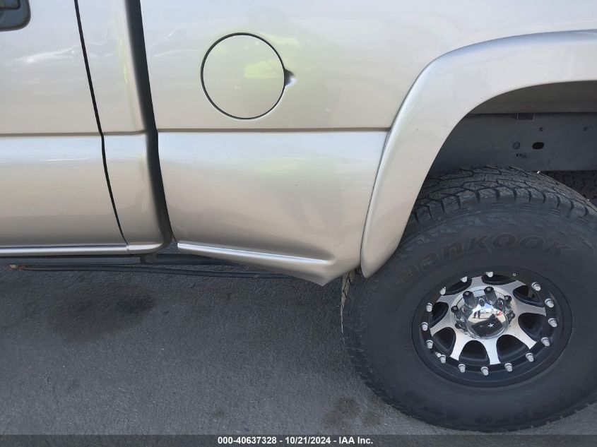 2003 Chevrolet Silverado 2500Hd Lt VIN: 1GCHK231X3F123495 Lot: 40637328