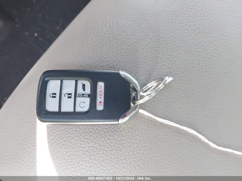 2022 Honda Pilot Touring VIN: 5FNYF5H92NB013360 Lot: 40637403