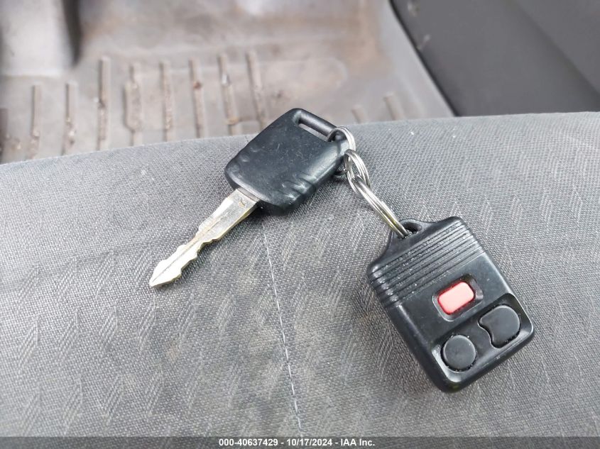 2006 Mazda Tribute I VIN: 4F2YZ02Z06KM10301 Lot: 40637429