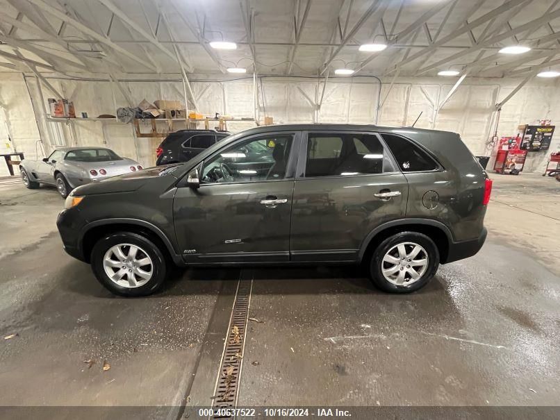 2012 Kia Sorento Lx VIN: 5XYKTCA6XCG221236 Lot: 40637522