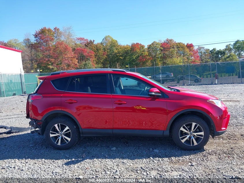 VIN 2T3RFREV4HW680250 2017 TOYOTA RAV4 XLE