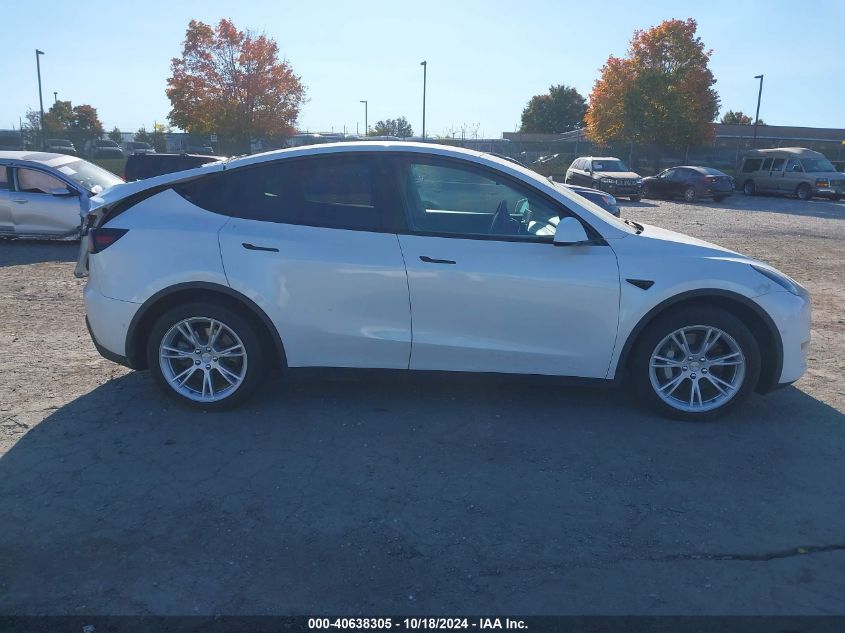 2021 Tesla Model Y Long Range Dual Motor All-Wheel Drive VIN: 5YJYGAEE6MF172730 Lot: 40638305