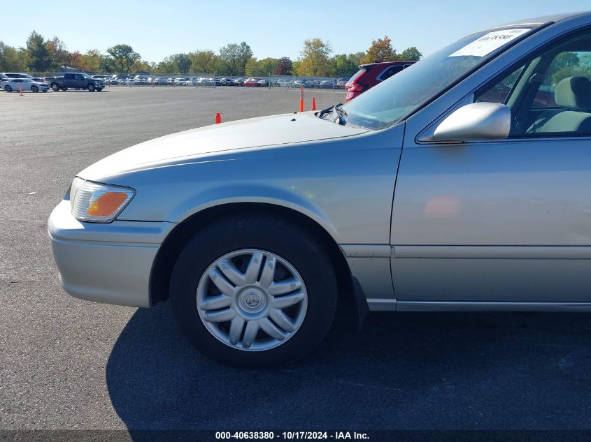 2000 Toyota Camry Le VIN: 4T1BG22K1YU712435 Lot: 40638380