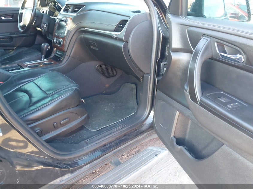 2014 CHEVROLET TRAVERSE 2LT - 1GNKRHKD4EJ186888