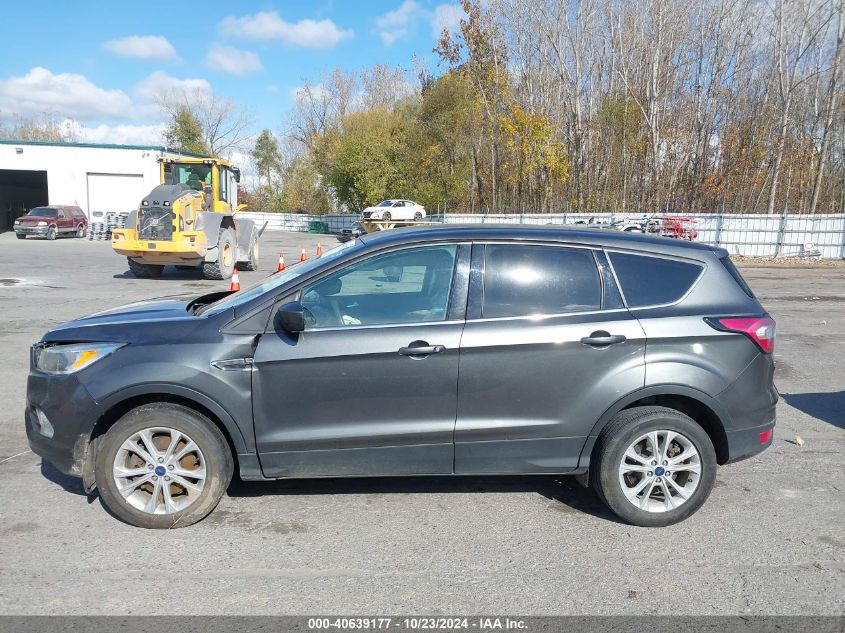 2017 Ford Escape Se VIN: 1FMCU9GD5HUD30862 Lot: 40639177