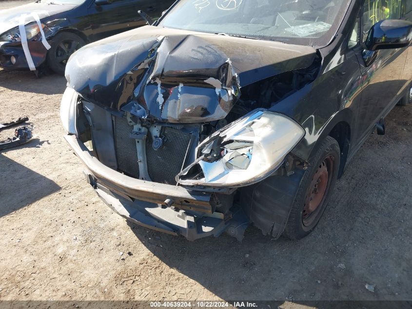 2009 Nissan Versa 1.8S VIN: 3N1BC13E29L456100 Lot: 40639204