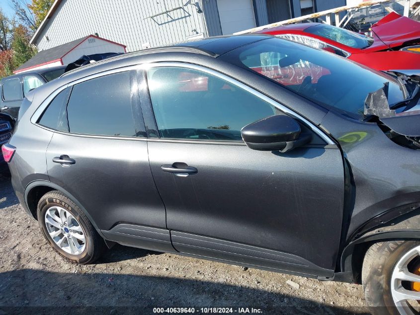 VIN 1FMCU9G62LUC71196 2020 FORD ESCAPE SE