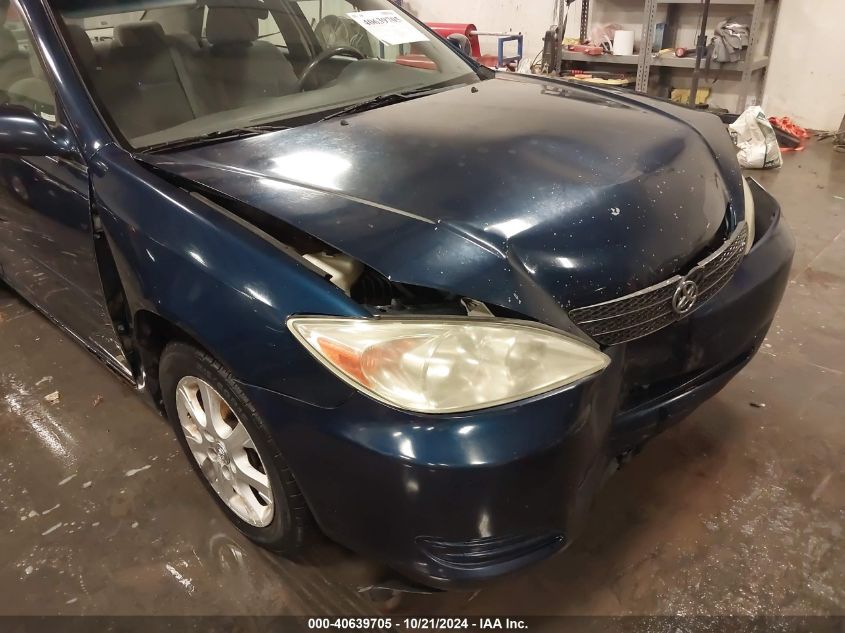 2004 Toyota Camry Le VIN: 4T1BE30K74U341743 Lot: 40639705