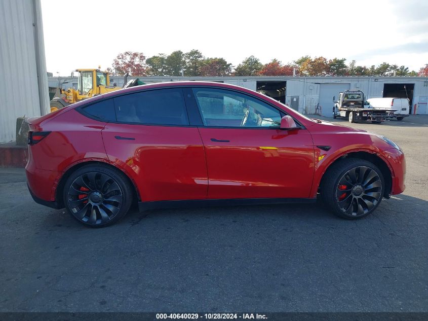 2022 Tesla Model Y Performance Dual Motor All-Wheel Drive VIN: 7SAYGDEF8NF529968 Lot: 40640029