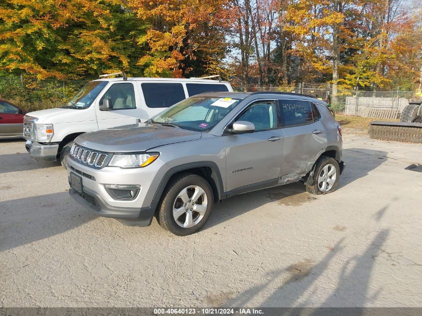 VIN 3C4NJDBB2JT221998 2018 JEEP COMPASS no.2