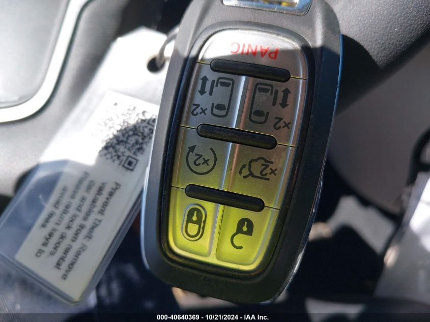 2023 Chrysler Pacifica Hybrid Touring L VIN: 2C4RC1L79PR626515 Lot: 40640369