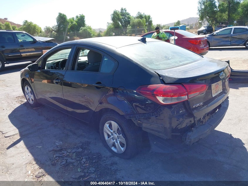 2017 KIA FORTE LX - 3KPFK4A71HE032188