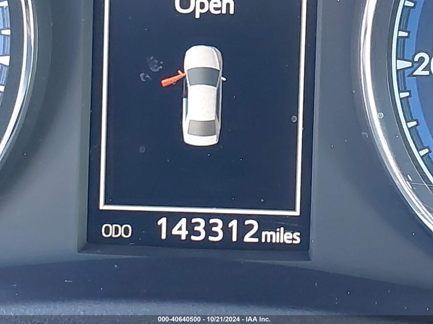 2018 TOYOTA COROLLA SE - 2T1BURHE0JC993668