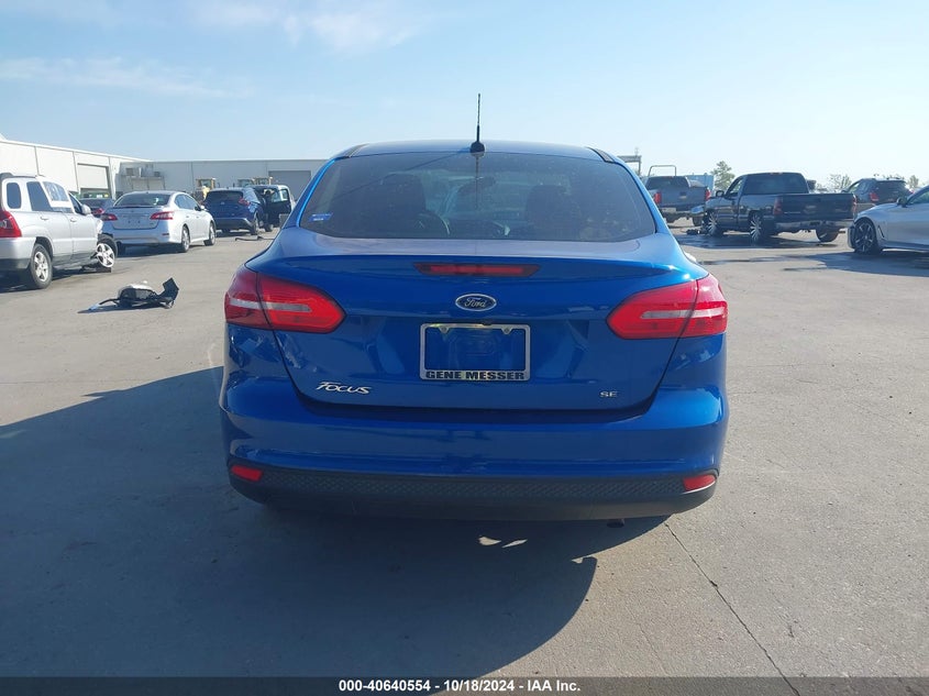 VIN 1FADP3F21JL286793 2018 FORD FOCUS SE