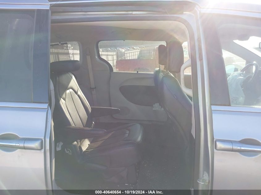 2019 CHRYSLER PACIFICA TOURING L - 2C4RC1BG6KR561164
