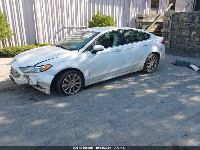 VIN 3FA6P0H72HR118270 2017 Ford Fusion, SE no.2