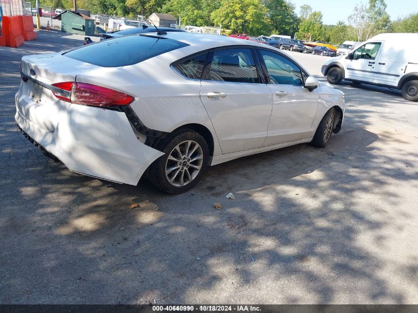 VIN 3FA6P0H72HR118270 2017 Ford Fusion, SE no.4