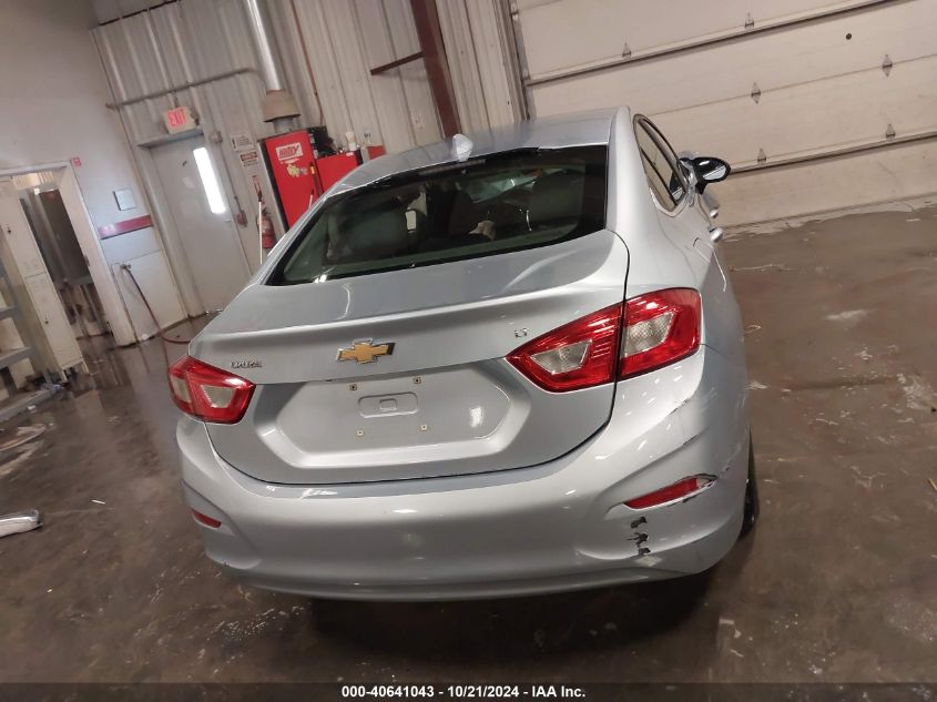 VIN 1G1BE5SM3J7121503 2018 Chevrolet Cruze, Lt Auto no.16