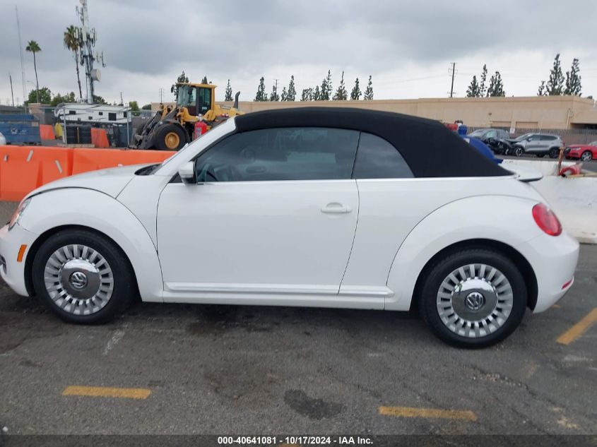 2013 Volkswagen Beetle 2.5L VIN: 3VW5X7AT9DM820452 Lot: 40641081