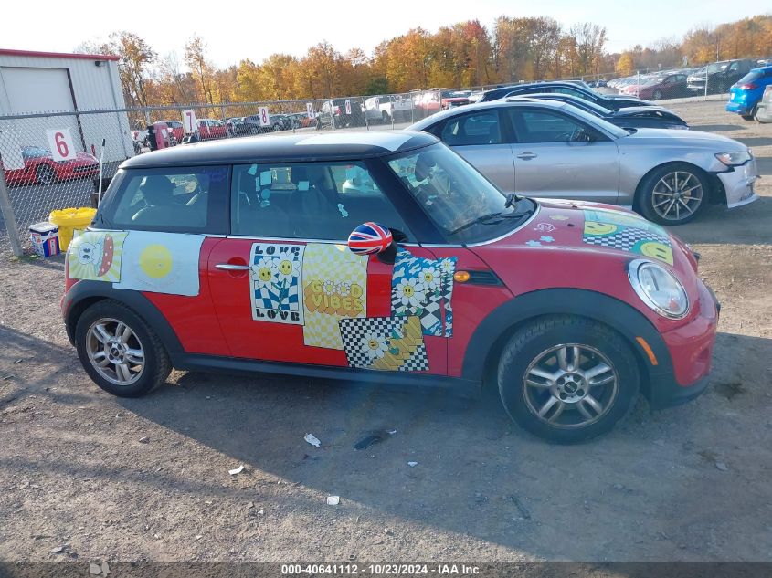 2012 Mini Cooper VIN: WMWSU3C56CT258304 Lot: 40641112