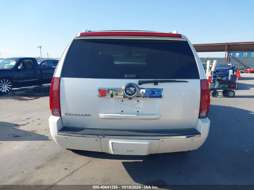 2007 Cadillac Escalade Standard VIN: 1GYEC638X7R269799 Lot: 40641258