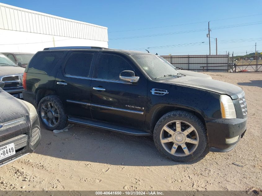 2008 Cadillac Escalade Standard VIN: 1GYEC63868R146633 Lot: 40641650