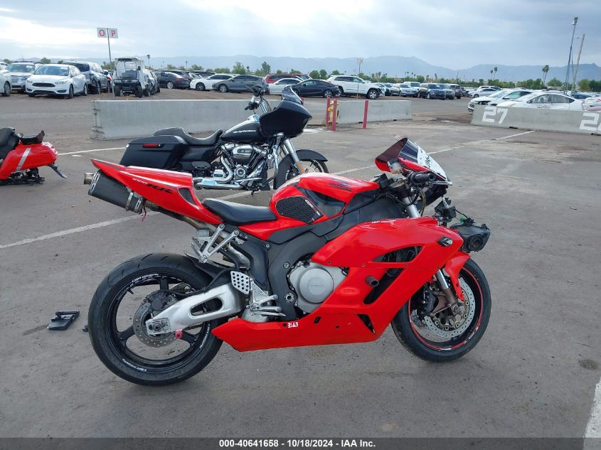 2005 Honda Cbr1000 Rr VIN: JH2SC57105M100098 Lot: 40641658