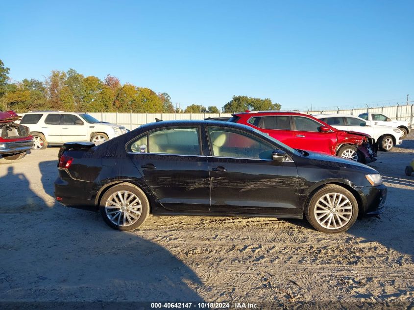 2016 Volkswagen Jetta 1.8T Sel VIN: 3VWL17AJ0GM380696 Lot: 40642147