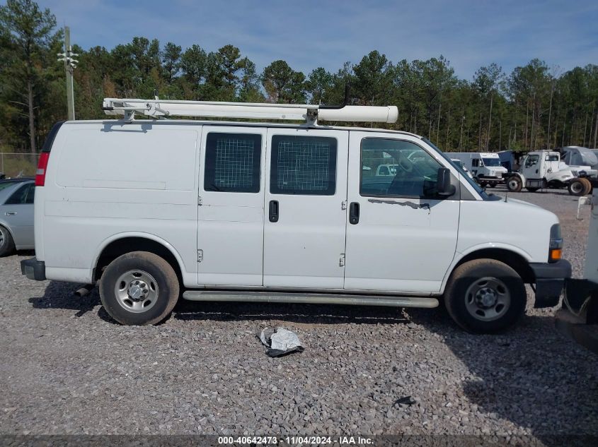 2018 Chevrolet Express 2500 Work Van VIN: 1GCWGAFG4J1911153 Lot: 40642473