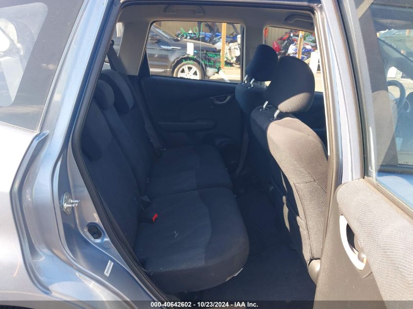 2011 HONDA FIT VIN: JHMGE8H53BC019205