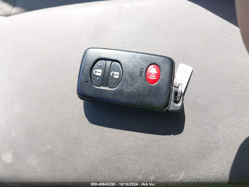 2011 Toyota Prius Two VIN: JTDKN3DU9B5366425 Lot: 40643280