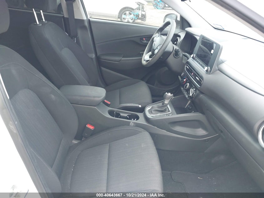 VIN KM8K62AB3PU968739 2023 HYUNDAI KONA SEL