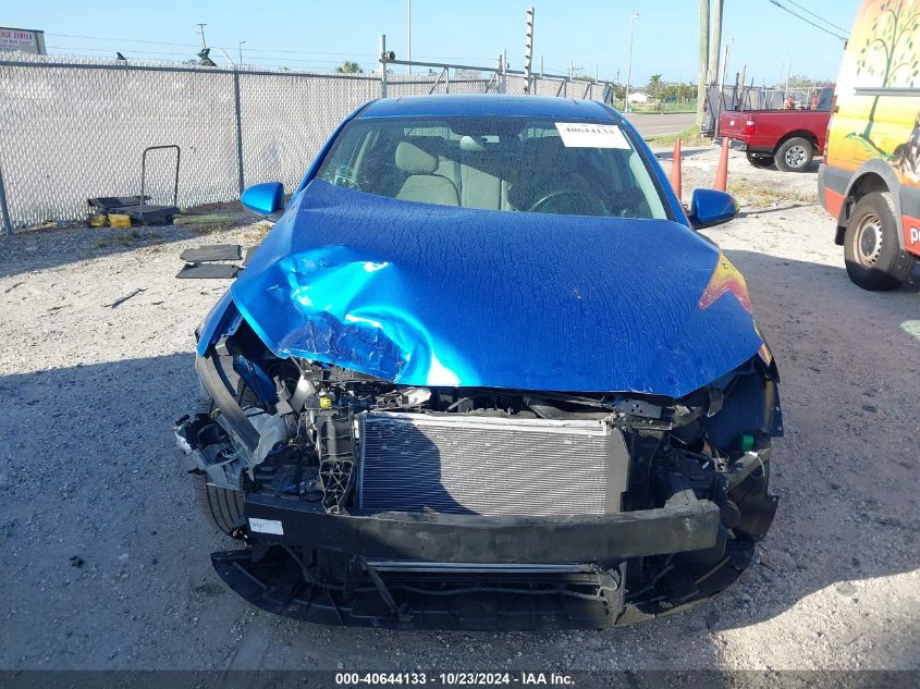 Auction sale of the 2018 HYUNDAI ELANTRA , vin: 5NPD84LF7JH285852, lot number: 40644133