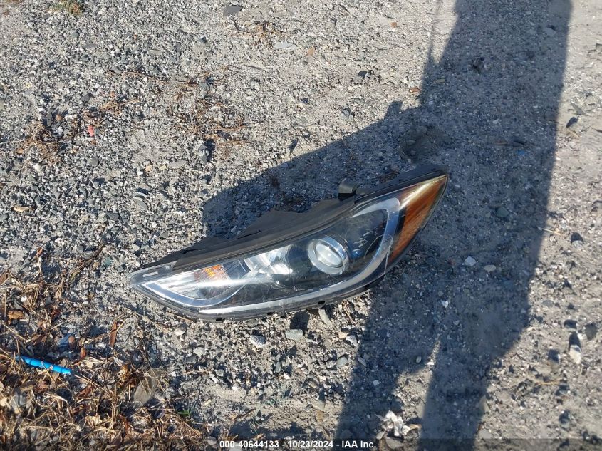 Auction sale of the 2018 HYUNDAI ELANTRA , vin: 5NPD84LF7JH285852, lot number: 40644133