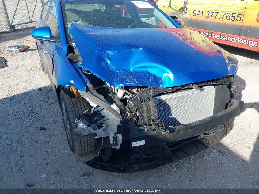 Auction sale of the 2018 HYUNDAI ELANTRA , vin: 5NPD84LF7JH285852, lot number: 40644133