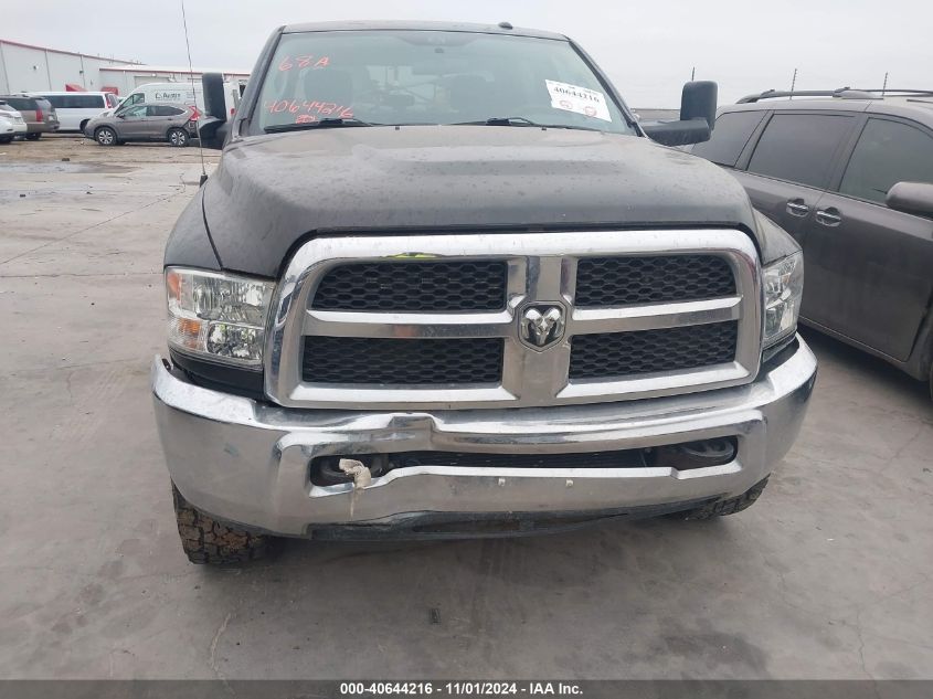 2017 Ram 2500 Tradesman 4X4 6'4 Box VIN: 3C6UR5CL9HG621682 Lot: 40644216