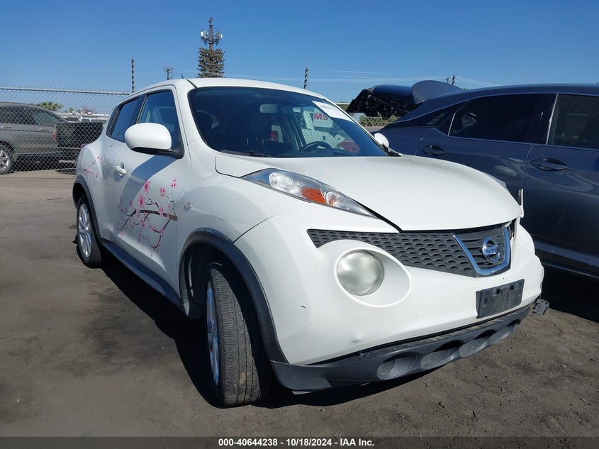 2013 NISSAN JUKE SV - JN8AF5MR6DT204657