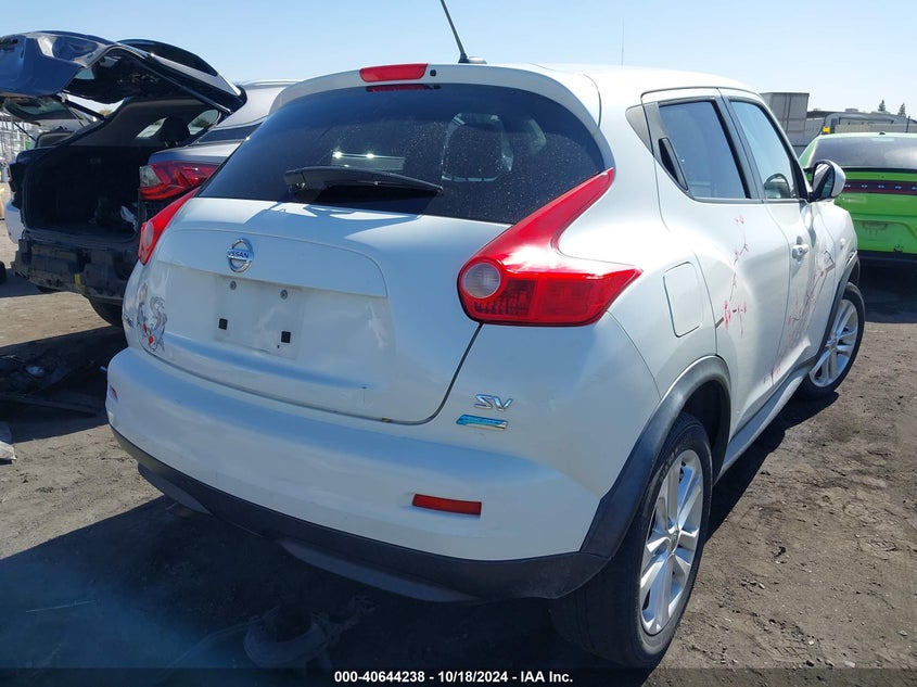 2013 NISSAN JUKE SV - JN8AF5MR6DT204657