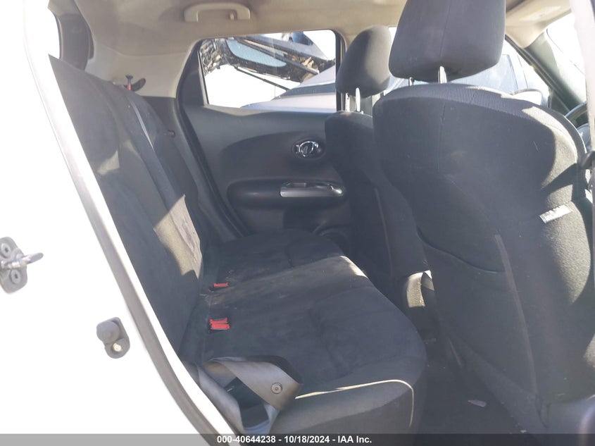 2013 NISSAN JUKE SV - JN8AF5MR6DT204657