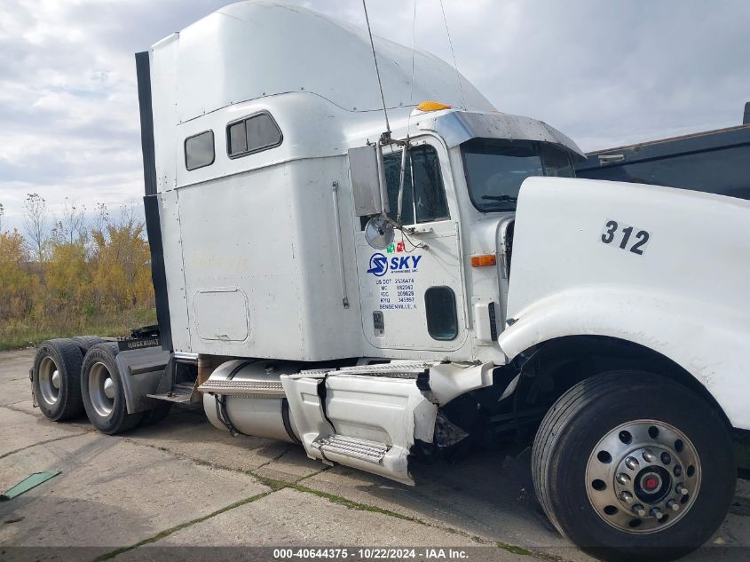 1997 International 9000 9400 VIN: 2HSFHAMR0VC021312 Lot: 40644375