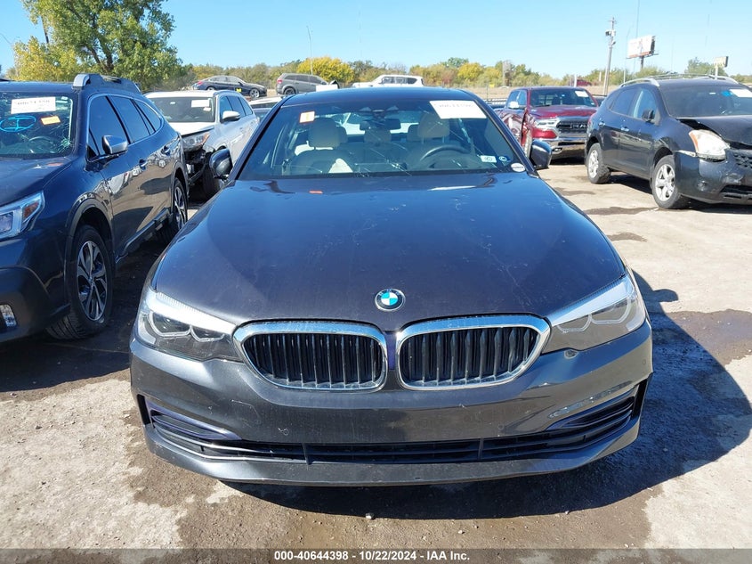 2019 BMW 530I xDrive VIN: WBAJA7C5XKWW40215 Lot: 40644398