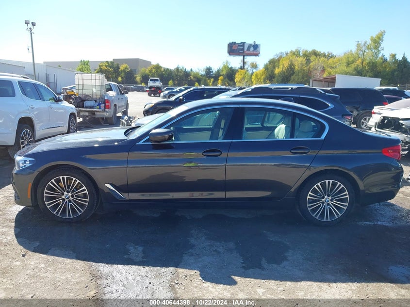 2019 BMW 530I xDrive VIN: WBAJA7C5XKWW40215 Lot: 40644398