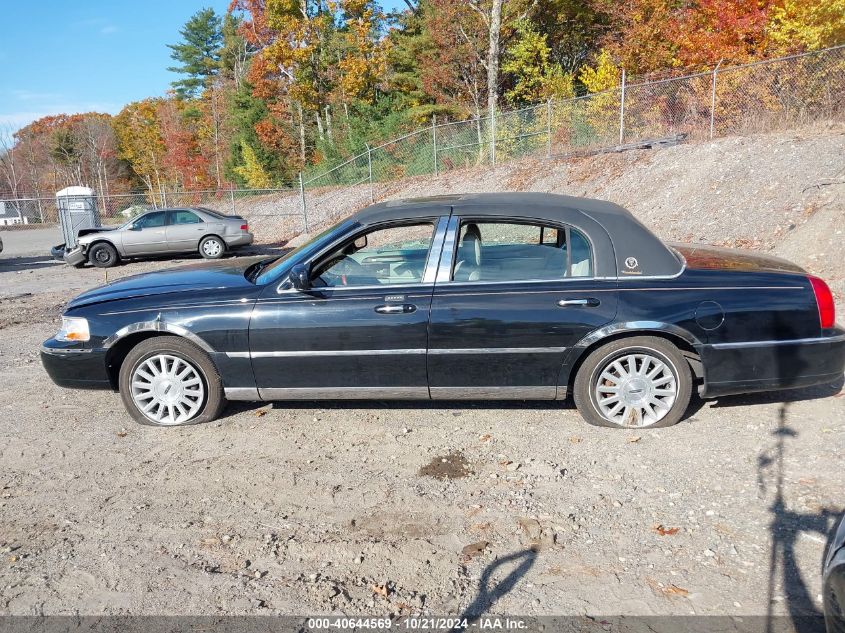 2003 Lincoln Town Car Cartier VIN: 1LNHM83WX3Y603514 Lot: 40644569