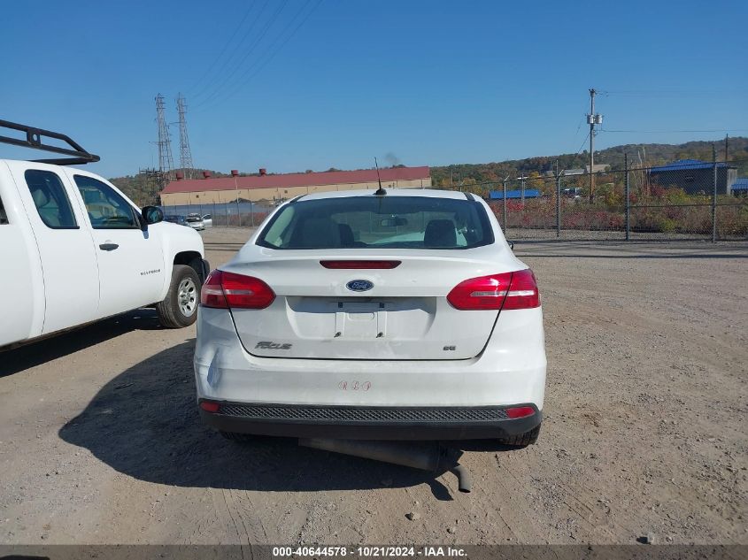 2017 Ford Focus Se VIN: 1FADP3F2XHL209706 Lot: 40644578